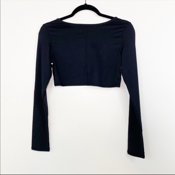 IVY PARK Wrap Logo Crop Top Long Sleeve Black - Picture 3 of 8